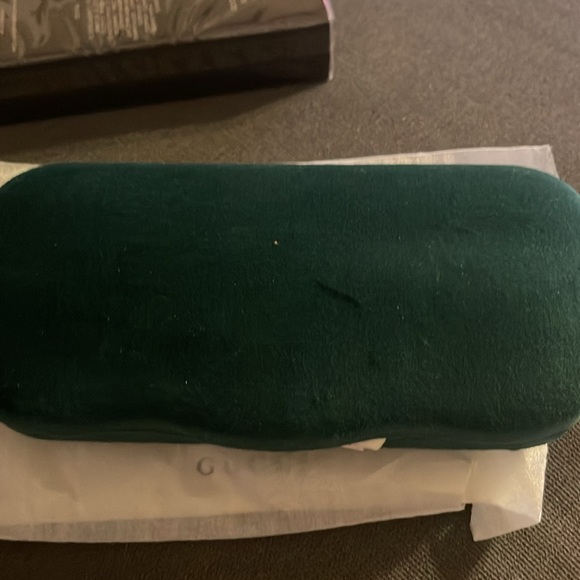 Gucci 57MM Pilot Sunglasses - Picture 11 of 11